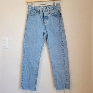 Levi's Wedgie Straight Sz 25 in